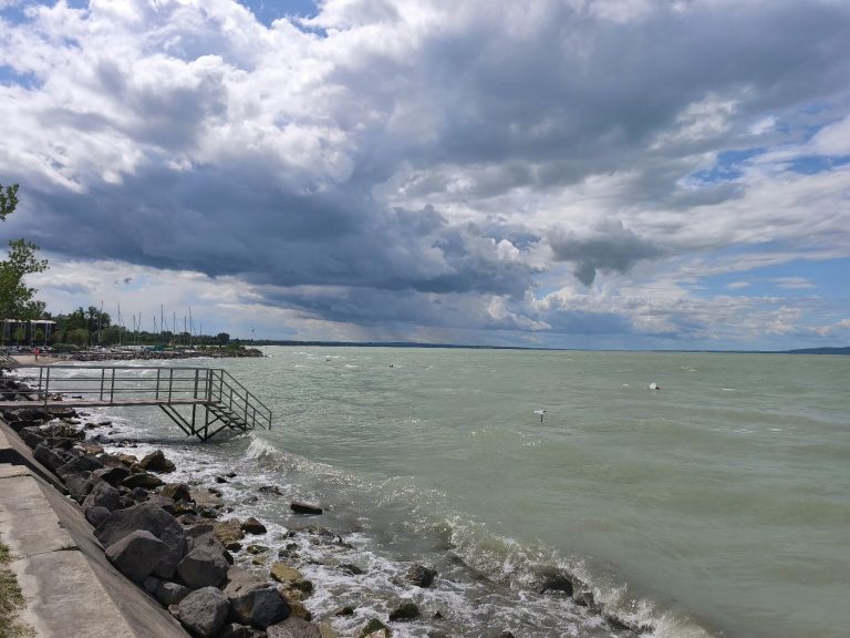 Balatonmáriafürdő, strand