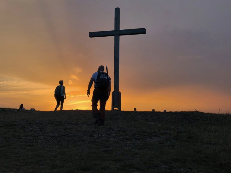 Az utolsó ember is felért a tetejére