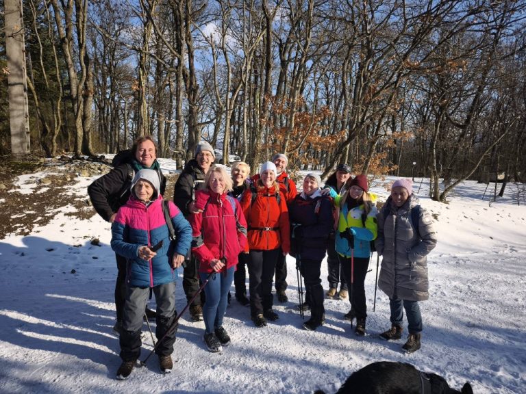 Második találkozás a Távolbanézős túrázókkal és az első Harka Lacival. Szuper volt látni titeket!