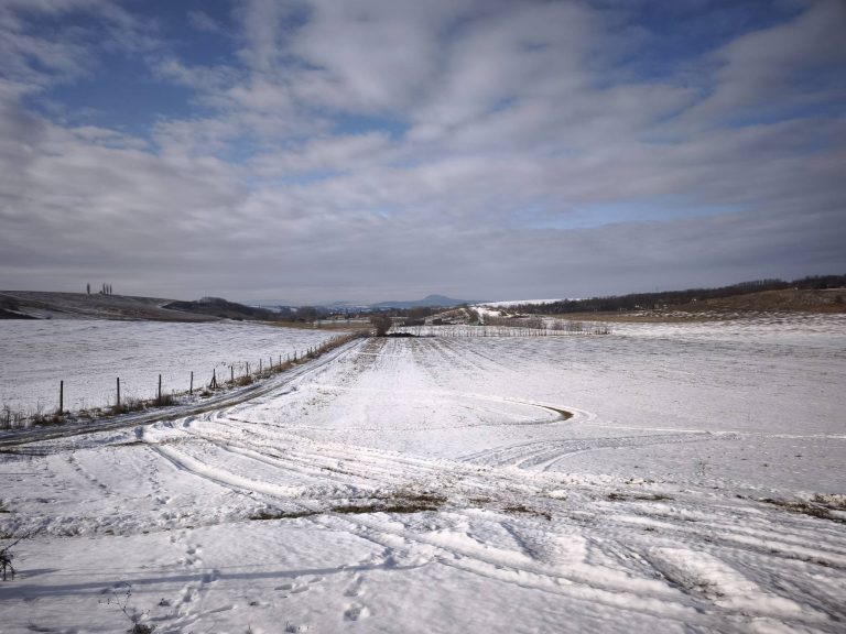 Itt már olvadt a hó - sok helyen vizes, latyakos volt a talaj