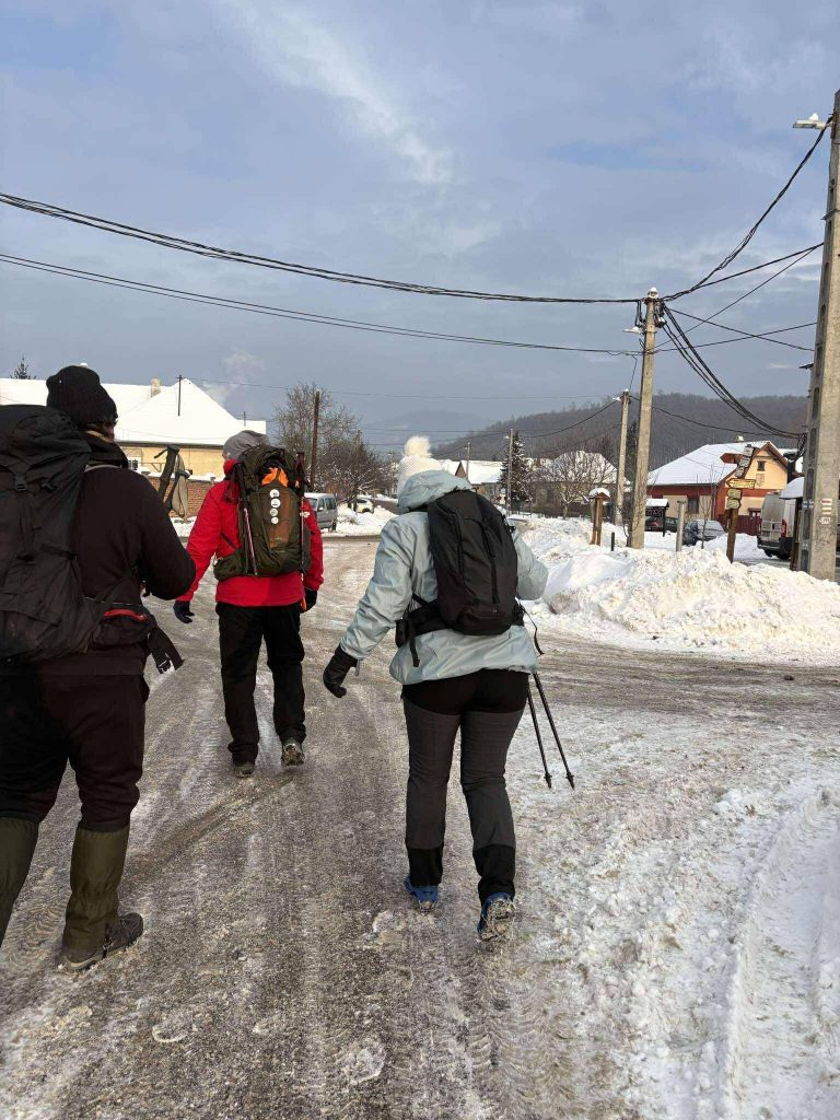 Az első lépések a túrán - elindultunk Kóspallagról