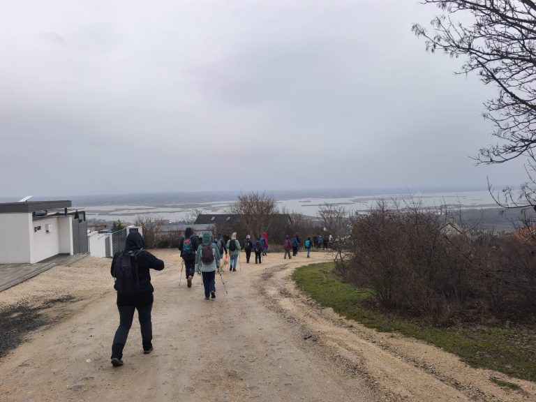 Eleredt az eső, lassan a túra is véget ér